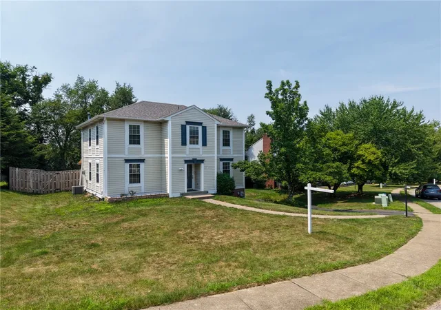 Photo 1 of Single family home for sale at 102 Bayberry Ln, Cranberry Twp, PA 16066 | MLS# 1765060 | Listing updated on 2026-09-19
