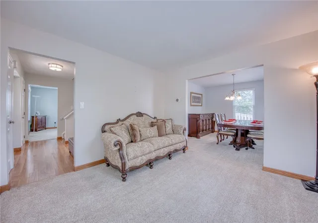 Photo 4 of Single family home for sale at 102 Bayberry Ln, Cranberry Twp, PA 16066 | MLS# 1765060 | Listing updated on 2026-09-19