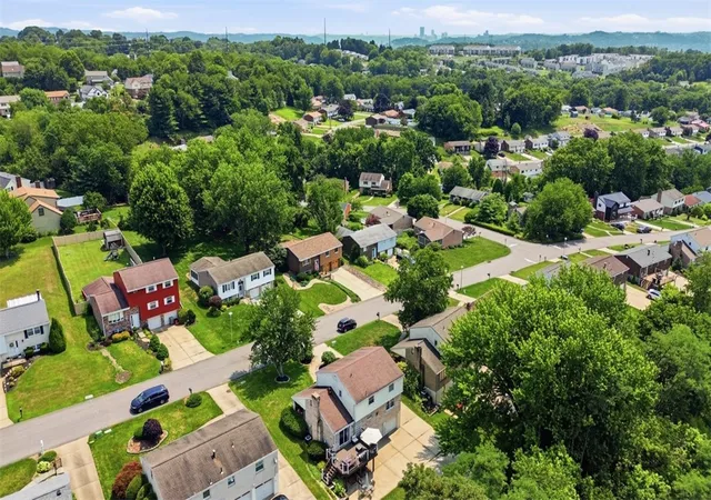 Photo 43 of Single family home for sale at 3047 Pitchfork Ln, Mc Kees Rocks, PA 15136 | MLS# 1765084 | Listing updated on 2026-08-21