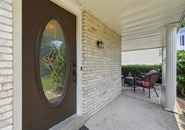 Photo 5 of Single family home for sale at 3047 Pitchfork Ln, Mc Kees Rocks, PA 15136 | MLS# 1765084 | Listing updated on 2026-08-21