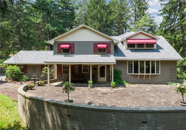 Photo 1 of Single family home for sale at 114 Sunrise Ln, Ligonier, PA 15658 | MLS# 1765240 | Listing updated on 2026-08-26