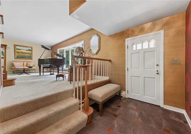 Photo 4 of Single family home for sale at 114 Sunrise Ln, Ligonier, PA 15658 | MLS# 1765240 | Listing updated on 2026-08-26