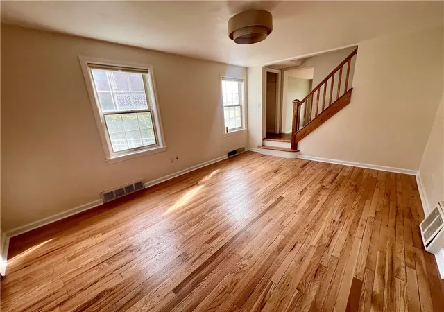 Photo 3 of Single family home for sale at 1532 Greencrest Dr, Brookline, PA 15226 | MLS# 1764951 | Listing updated on 2026-08-24
