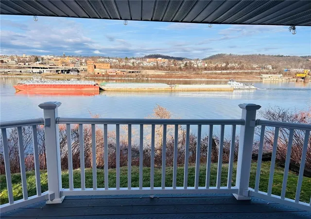 Photo 2 of Single family home for sale at 919 Atlantic Ave, Monaca, PA 15061 | MLS# 1764856 | Listing updated on 2026-08-19