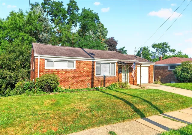 Photo 3 of Single family home for sale at 339 Berry St, Baden, PA 15005 | MLS# 1765063 | Listing updated on 2026-09-15