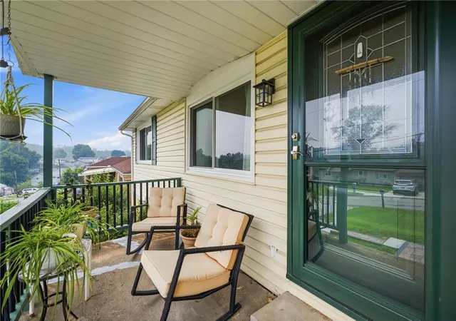 Photo 3 of Single family home for sale at 2138 Leo St, North Huntingdon, PA 15642 | MLS# 1765633 | Listing updated on 2026-08-22