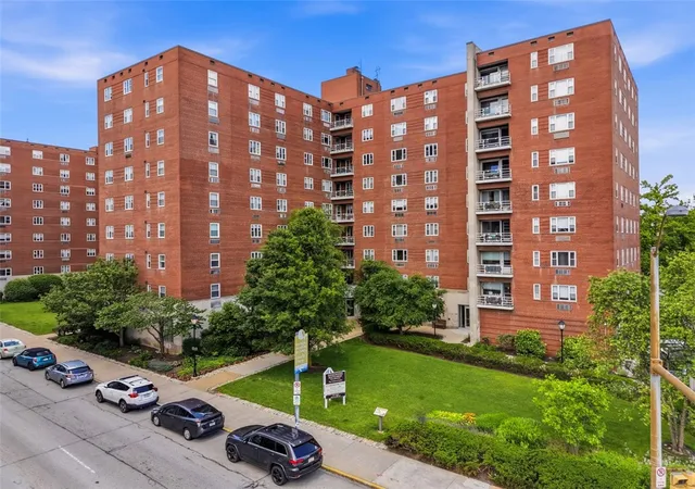 Photo 1 of Sale Pending at 4625 5th Avenue #200, Pittsburgh, PA 15213 | MLS# 1765302 | Listing updated on 2026-08-12