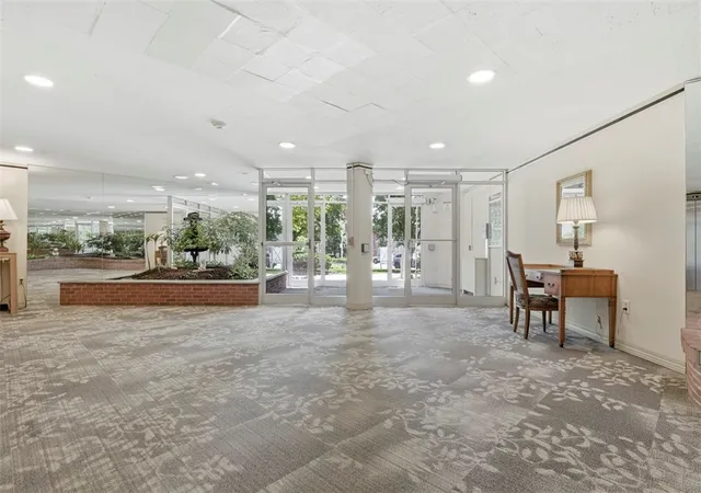 Photo 2 of Sale Pending at 4625 5th Avenue #200, Pittsburgh, PA 15213 | MLS# 1765302 | Listing updated on 2026-08-12