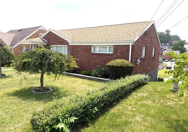 Photo 3 of Single family home for sale at 1017 Norwood St, Port Vue, PA 15133 | MLS# 1765662 | Listing updated on 2026-08-24