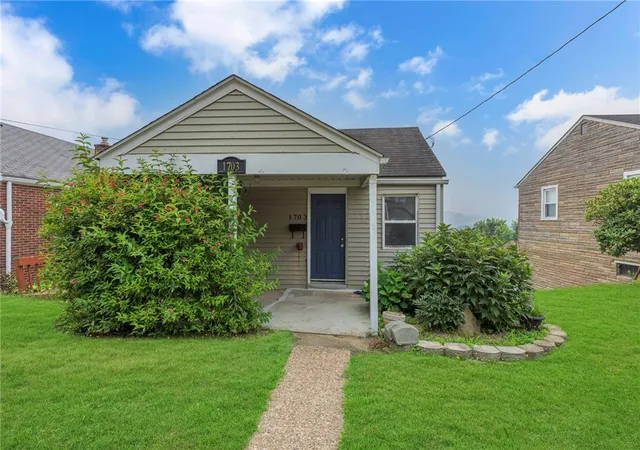 Photo 3 of Sale Pending at 1703 Pierce St, Aliquippa, PA 15001 | MLS# 1765820 | Listing updated on 2026-08-25