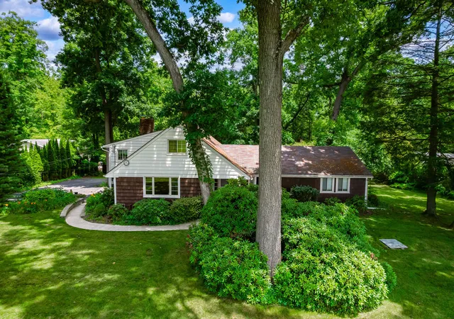 Photo 1 of Single family home for sale at 127 Weckerly Rd, Penn Twp, PA 16002 | MLS# 1765830 | Listing updated on 2026-08-26