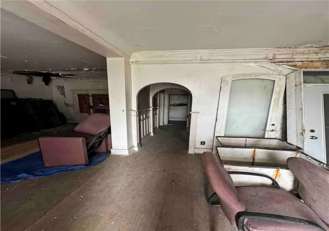 Listing Photo 4 - Condo for sale in building located at 717 Hl Ave, Pittsburgh, PA 15221