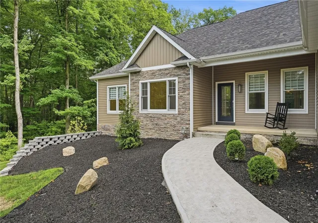 Photo 2 of Single family home for sale at 246 Tanglewood Dr, New Castle, PA 16105 | MLS# 1763619 | Listing updated on 2026-08-20