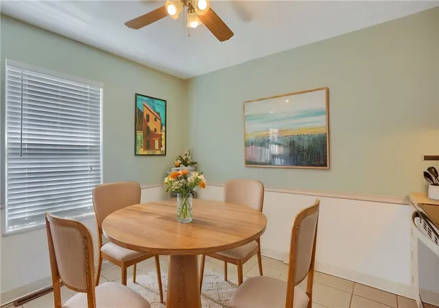 Photo 4 of Townhouse for sale at 1402 Timberglen Dr, North Fayette, PA 15126 | MLS# 1766065 | Listing updated on 2026-10-02
