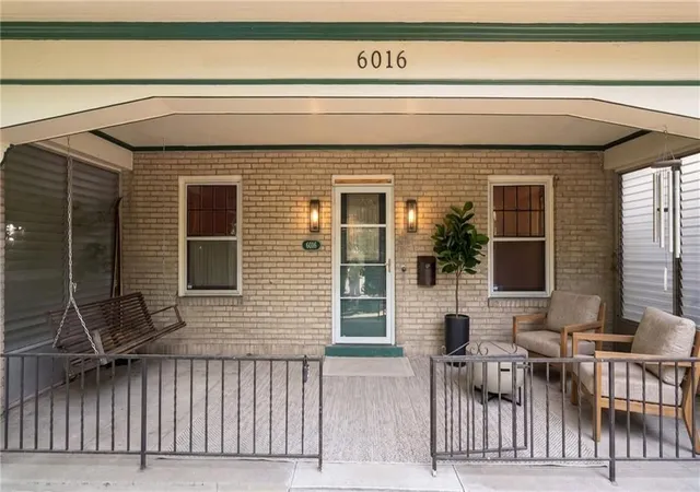 Photo 2 of Single family home for sale at 6016 Wellesley Ave, Highland Park, PA 15206 | MLS# 1765811 | Listing updated on 2026-08-21