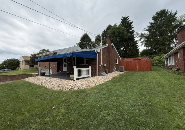 Photo 2 of Single family home for sale at 415 Colonial Dr, Monroeville, PA 15146 | MLS# 1766177 | Listing updated on 2026-08-17