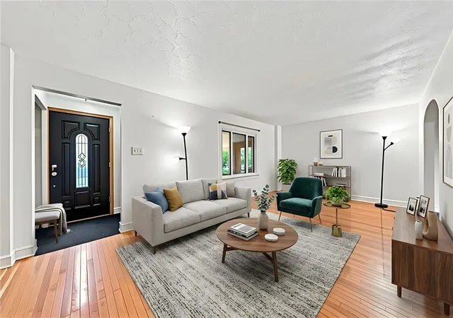 Photo 3 of Single family home for sale at 6545 Rosemoor St, Squirrel Hill, PA 15217 | MLS# 1766193 | Listing updated on 2026-08-09