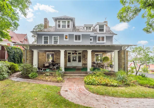 Photo 1 of Single family home for sale at 3406 Brownsville Rd, Brentwood, PA 15227 | MLS# 1765846 | Listing updated on 2026-08-27
