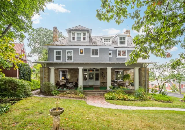 Photo 3 of Single family home for sale at 3406 Brownsville Rd, Brentwood, PA 15227 | MLS# 1765846 | Listing updated on 2026-08-27