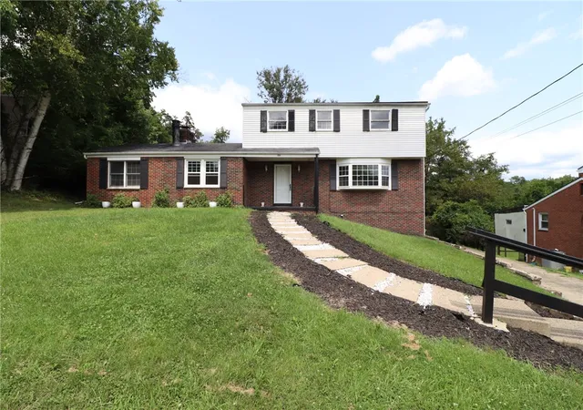 Photo 1 of Single family home for sale at 50 Ridgecrest Dr, Penn Hills, PA 15235 | MLS# 1765664 | Listing updated on 2026-08-25