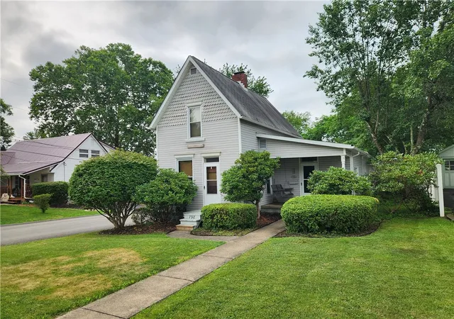Photo 1 of Single family home for sale at 798 Race St, Waynsbrg/frankln Twp, PA 15370 | MLS# 1765711 | Listing updated on 2026-08-25