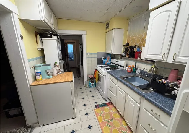 Photo 4 of Single family home for sale at 3476 Webster Ave, Hill District, PA 15219 | MLS# 1766307 | Listing updated on 2026-08-25