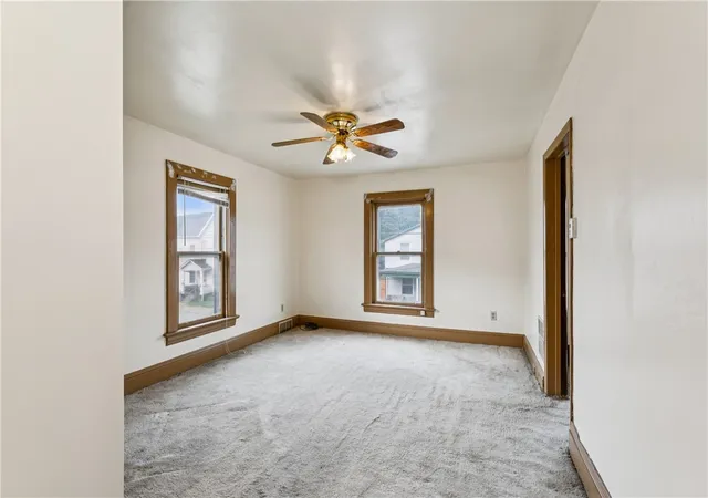 Listing Photo 5 - Condo for sale in building located at 723 6th Ave, New Brighton, PA 15066