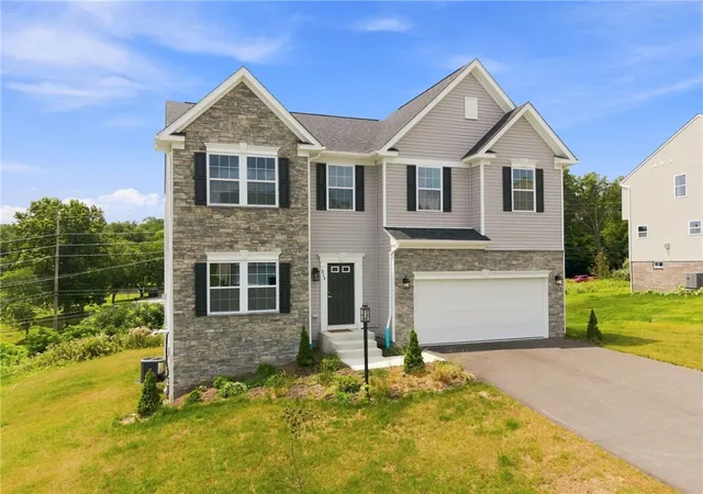 Photo 2 of Single family home for sale at 315 William Dr, Plum Boro, PA 15239 | MLS# 1766276 | Listing updated on 2026-08-29