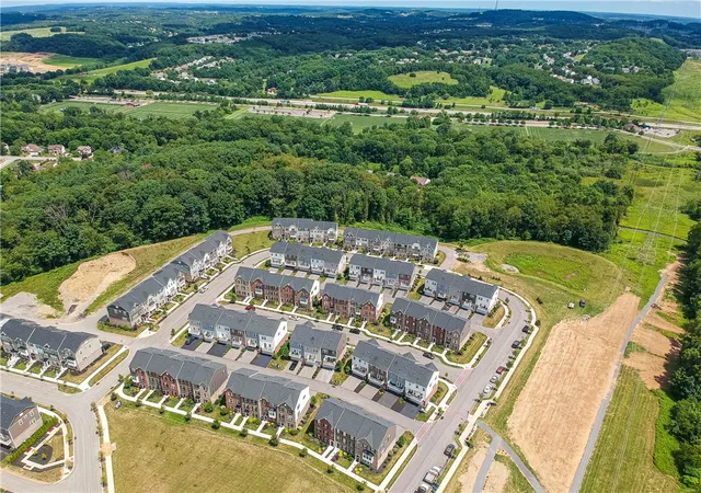 Photo 4 of Townhouse for sale at 115 Sample Ln, Cranberry Twp, PA 16066 | MLS# 1764816 | Listing updated on 2026-10-05