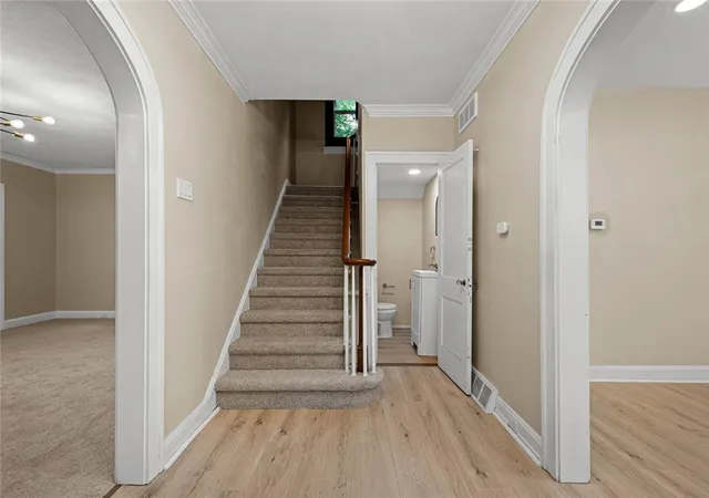 Photo 3 of Single family home for sale at 1513 Manor Ave, Mc Keesport, PA 15132 | MLS# 1766272 | Listing updated on 2026-08-19