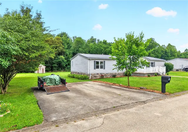 Photo 3 of Sale Pending at 218 Florence Dr, Menallen Twp, PA 15401 | MLS# 1766632 | Listing updated on 2026-08-26