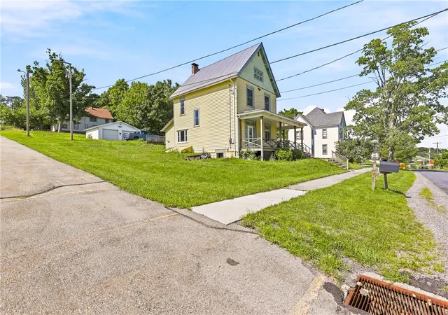 Photo 2 of Single family home for sale at 130 S Main St, Friedens, PA 15541 | MLS# 1766507 | Listing updated on 2026-08-24