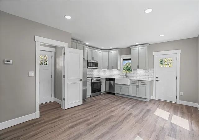 Photo 4 of Single family home for sale at 1405 Francis St, North Sewickley Twp, PA 16117 | MLS# 1766586 | Listing updated on 2026-09-19