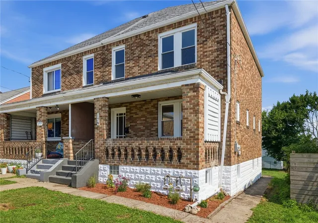 Photo 3 of Townhouse for sale at 179 Magnolia St, Whitaker, PA 15120 | MLS# 1766621 | Listing updated on 2026-08-20