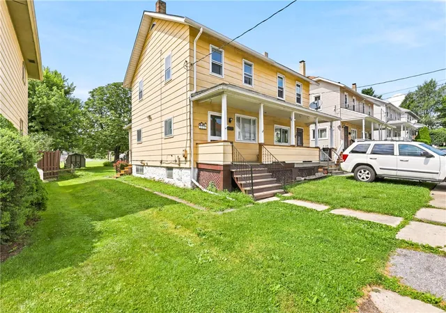 Photo 2 of Single family home for sale at 305 5th Street, Windber, PA 15963 | MLS# 1766721 | Listing updated on 2026-08-17