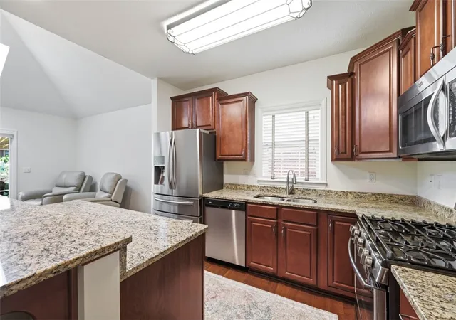 Photo 4 of Condo for sale at 401 River Glen Dr, Baden, PA 15005 | MLS# 1766715 | Listing updated on 2026-08-19