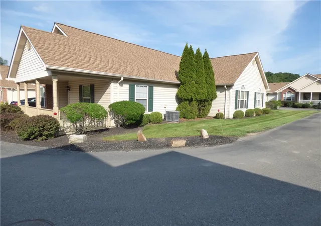 Photo 21 of Condo for sale at 317 Allandale Dr, Bethel Park, PA 15102 | MLS# 1766808 | Listing updated on 2026-09-22