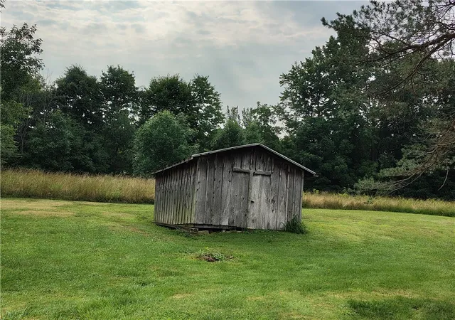 Photo 3 of Sale Pending at 180 Oniontown Rd, Delaware Twp, PA 16125 | MLS# 1766773 | Listing updated on 2026-08-10