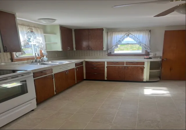 Photo 4 of Sale Pending at 180 Oniontown Rd, Delaware Twp, PA 16125 | MLS# 1766773 | Listing updated on 2026-08-10
