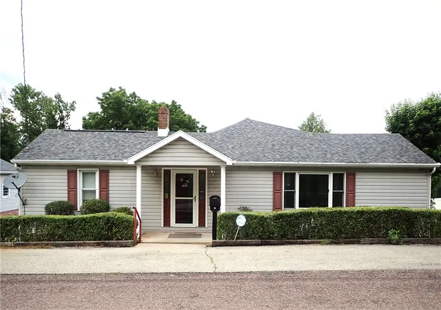 Photo 1 of Single family home for sale at 170 Clb York Rd, Georges Twp, PA 15401 | MLS# 1766219 | Listing updated on 2026-08-16