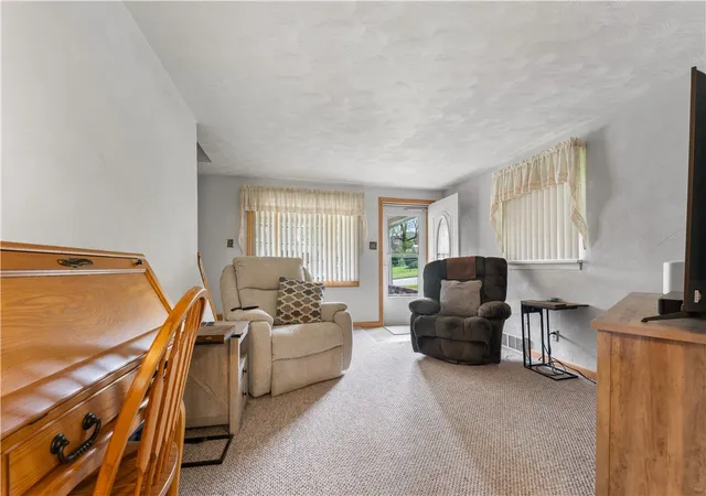 Photo 4 of Single family home for sale at 203 George St, Jeannette, PA 15644 | MLS# 1766949 | Listing updated on 2026-08-28