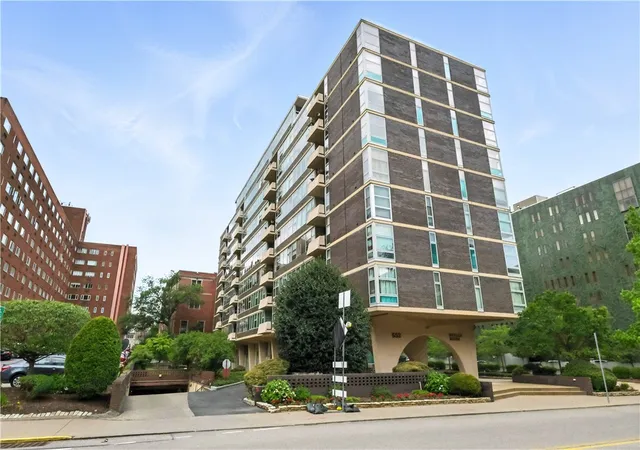 Photo 3 of Condo for sale at 552 N Neville St #36, Oakland, PA 15213 | MLS# 1765791 | Listing updated on 2026-08-24