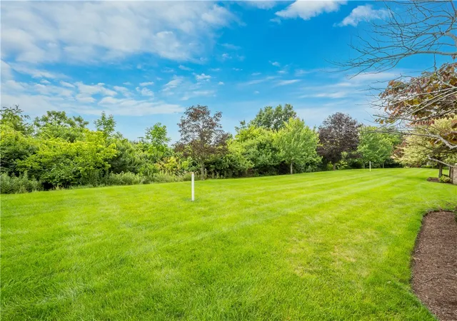 Photo 3 of Sale Pending at 807 Cherry Hl Dr, Collier Twp, PA 15142 | MLS# 1766944 | Listing updated on 2026-08-15