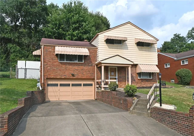 Photo 3 of Single family home for sale at 276 Ringold Ave, Green Tree, PA 15205 | MLS# 1767082 | Listing updated on 2026-08-30