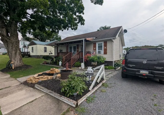 Photo 3 of Sale Pending at 324 Madison St, Sligo, PA 16255 | MLS# 1767032 | Listing updated on 2026-08-11