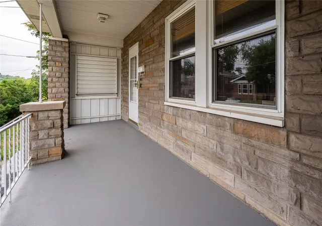 Photo 2 of Single family home for sale at 314 Meredith St, Carrick, PA 15210 | MLS# 1766924 | Listing updated on 2026-08-26