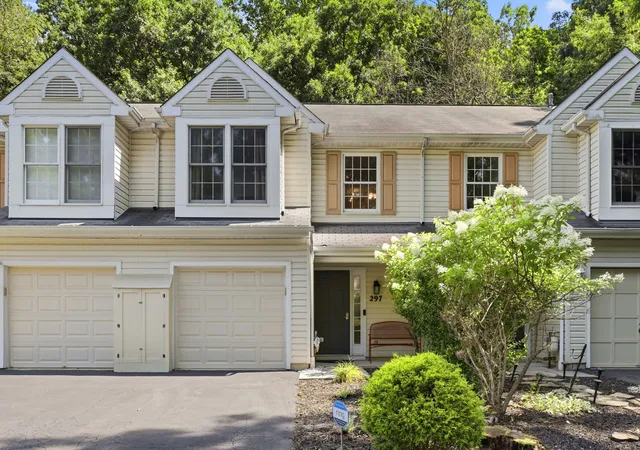 Photo 1 of Townhouse for sale at 297 Commons Dr, Oakmont, PA 15139 | MLS# 1767296 | Listing updated on 2026-08-27