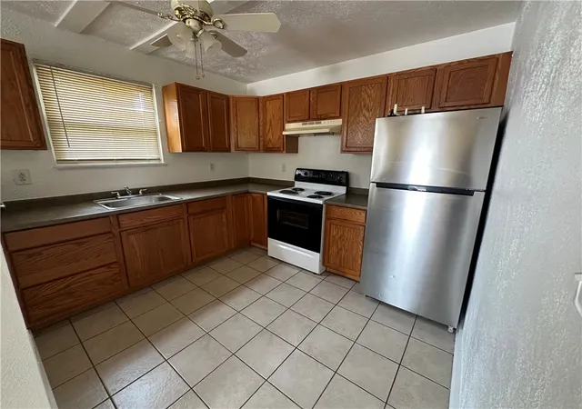 Photo 3 of House for sale at 1119 Race St, Mc Kees Rocks, PA 15136 | MLS# 1766957 | Listing updated on 2026-08-14