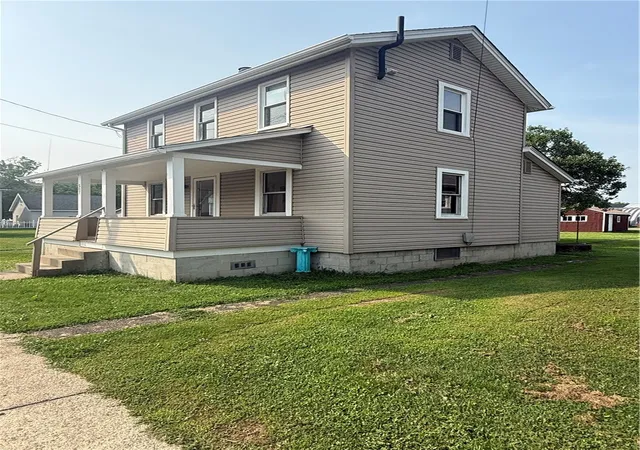 Photo 1 of Single family home for sale at 507 Grant St, Manorville Boro, PA 16238 | MLS# 1766470 | Listing updated on 2026-09-28