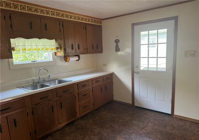 Photo 2 of Single family home for sale at 507 Grant St, Manorville Boro, PA 16238 | MLS# 1766470 | Listing updated on 2026-09-28